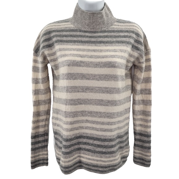 Max Studio Sweaters - Max Studio 100% Cashmere Sweater Women XS 2-Ply Stripe Minimalist Coastal Preppy